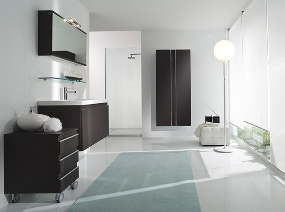 Accessori per il bagno: in commercio diverse tipologie e forme
