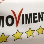 M5S Napoli, la sentenza sul reintegro divide: cosa accadrà a Pizzarotti?