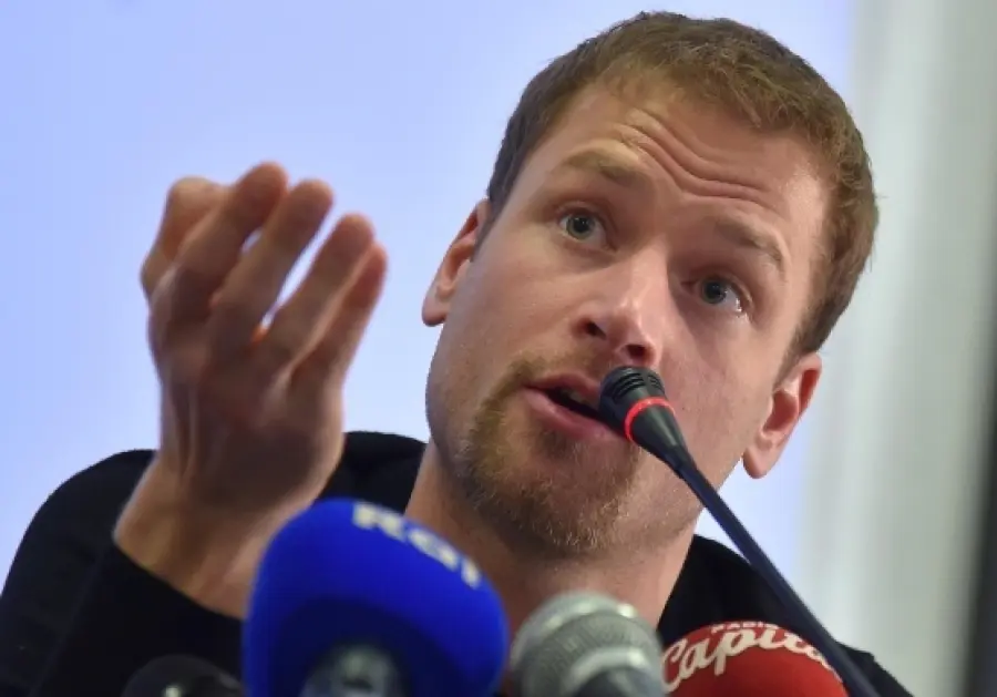 Schwazer, controanalisi positive, svanisce il sogno di Rio. I legali: "Complotto"