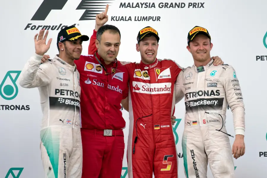 Mondiale piloti 2016 Formula 1, Arrivabene: 'Non siamo ancora fuori'