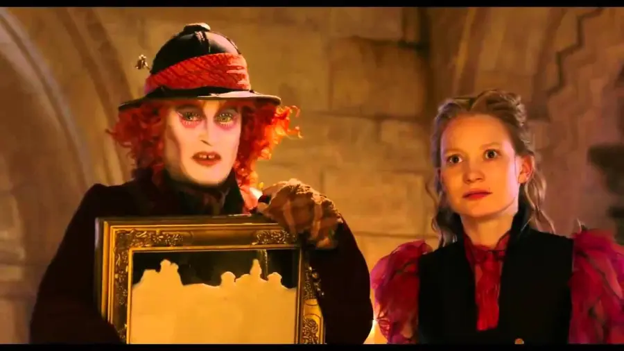 Film cinema, Alice attraverso lo specchio subito in vetta al box office