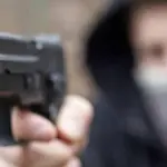 Alatri, rapina armata al bar, è caccia a due banditi