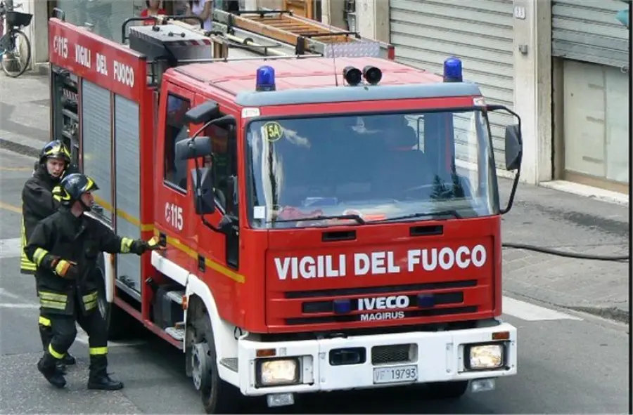 Ceprano, incendio terribile: madre e figlia salve