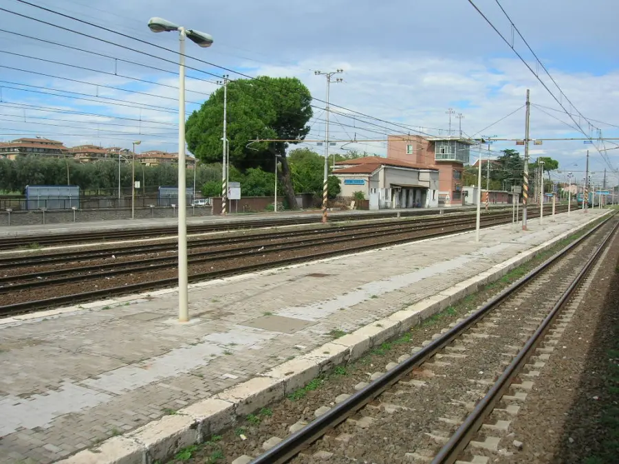 Roma-Cassino, treni fermi per persona investita