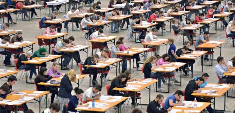 Concorso scuola, 63.712 cattedre per 165mila precari