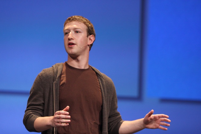Facebook e la censura del servizio Trending, Zuckerberg difende il social