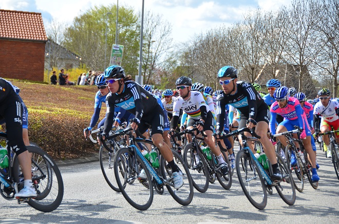 Giro d'Italia 2016, decima tappa Campi Bisenzio-Sestola info diretta Tv Rai