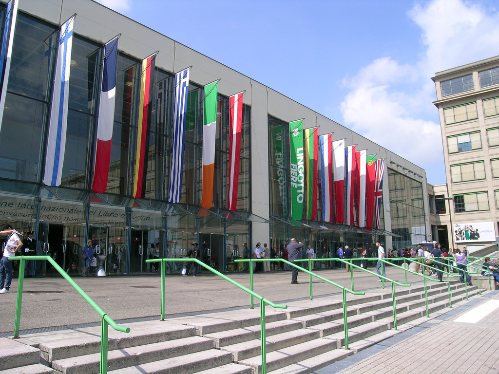 Salone Internazionale del Libro Torino al Lingotto Fiere fino al 16 maggio 2016