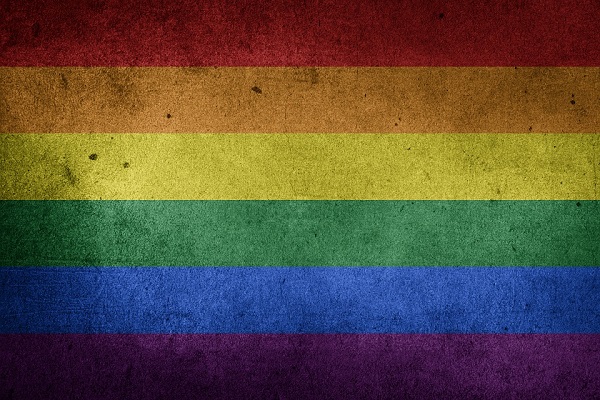 Manifesti omofobi a Frosinone, arriva la censura del Sindaco Ottaviani